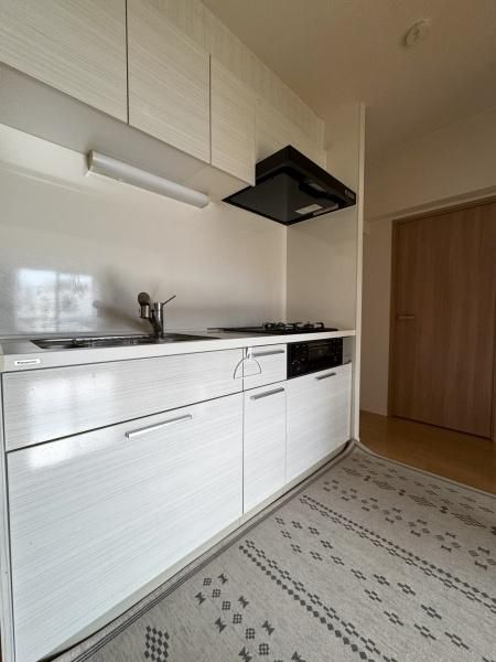 �y�L�b�`���z�@