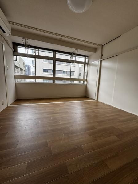 �y���̑������E�X�y�[�X�z�@