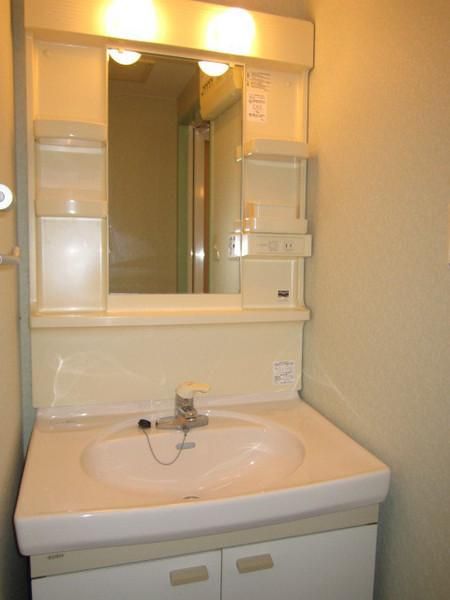 �y���ʏ��z�@