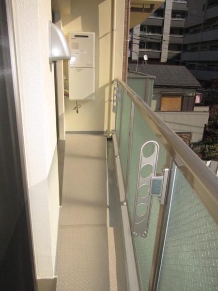 �y�o���R�j�[�z�@