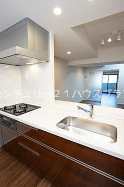 �y�L�b�`���z�@