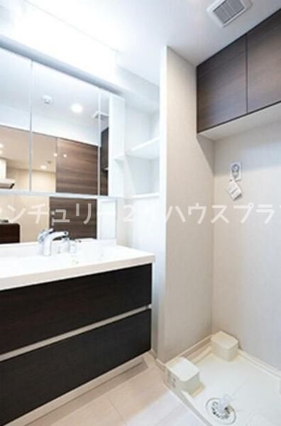 �y���ʏ��z�@