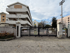 ���ӊ��@�������܎s����Ֆk���w�Z